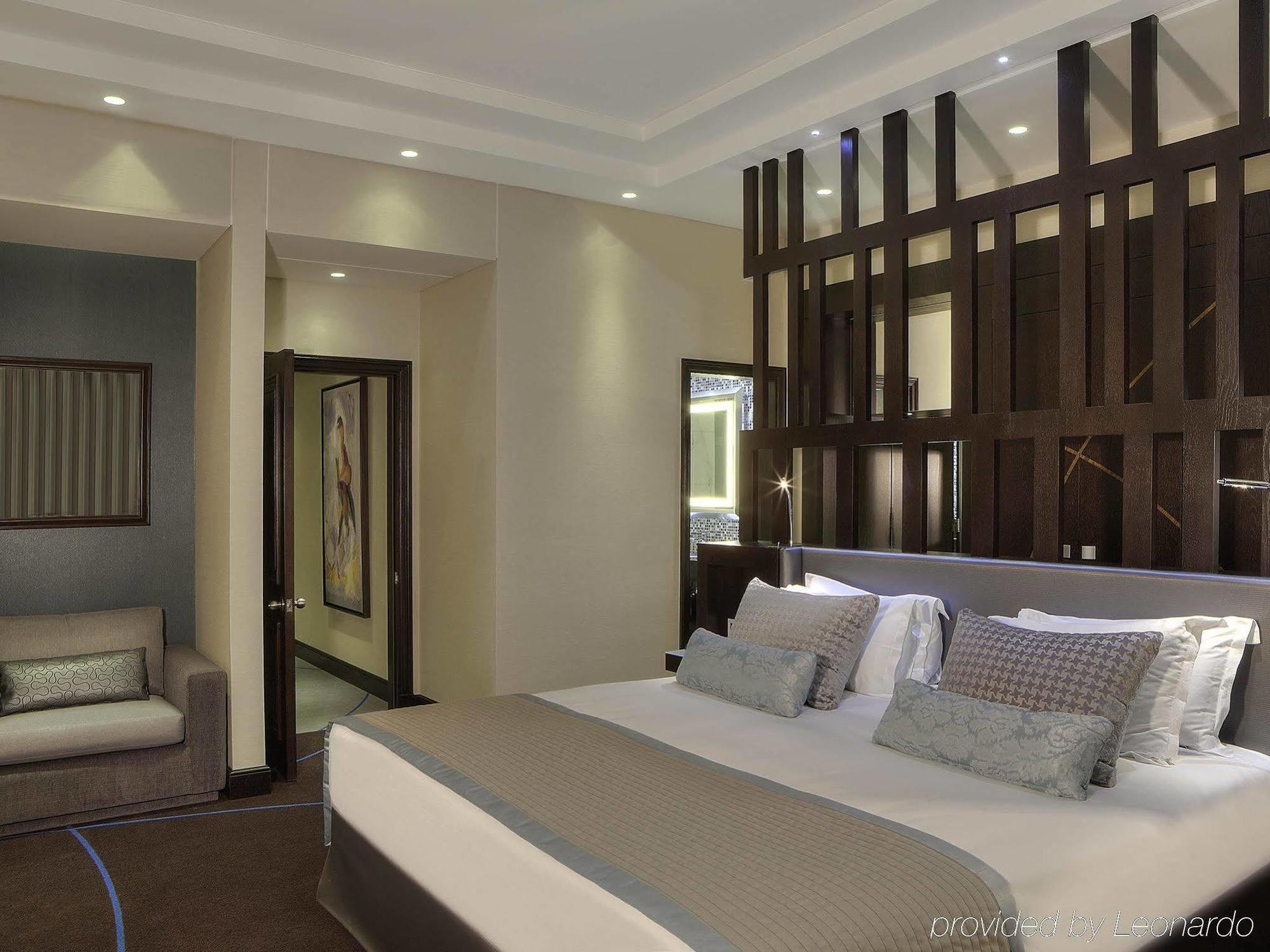 Sofitel Le Gabriel 5*